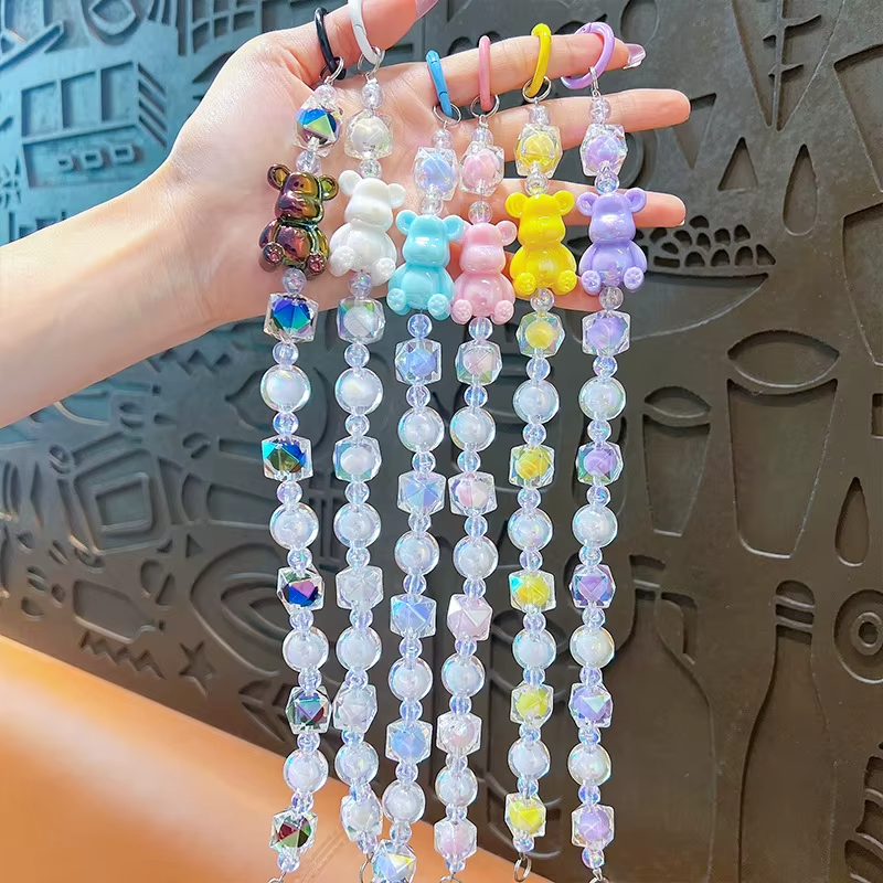 Fashion Bead Cartoon Bear Phone Chain Keychain Cute Acrylic love Bead Accessory Kawaii Design Fashion Keychain